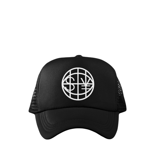 Black $¥ Globe Trucker